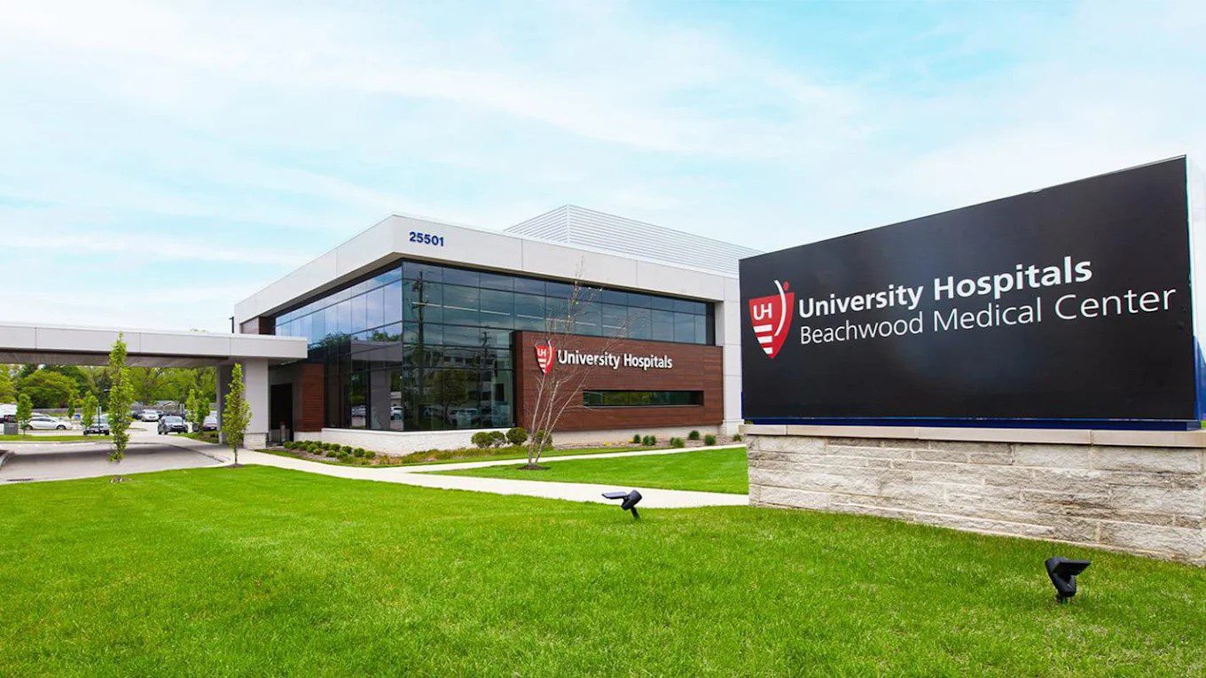 Exterior view of University Hospitals Beachwood Medical Center Building.